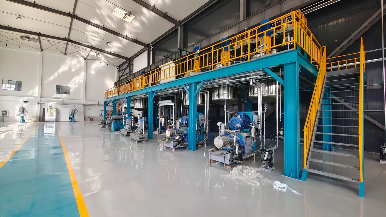 Coatings factory production line and dispersion equipment